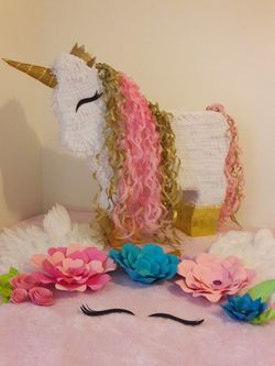 🦄Decoraciones de unicornio y piñatas🦄
