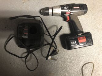 Cordless Drill / Driver. Craftsman 19.2 Volt 