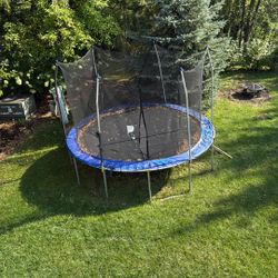 12' Trampoline 
