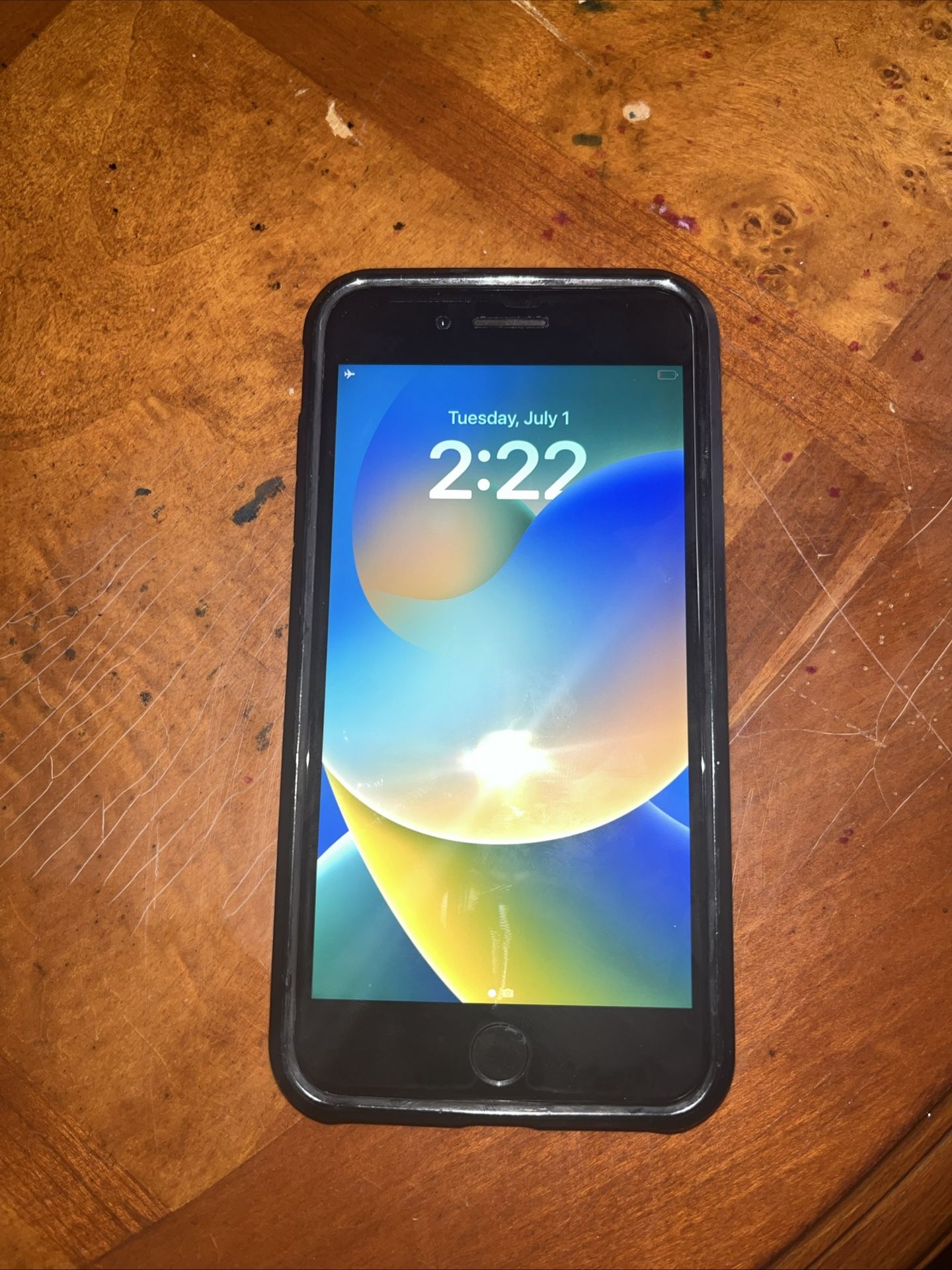 iPhone 8 Plus With Case 