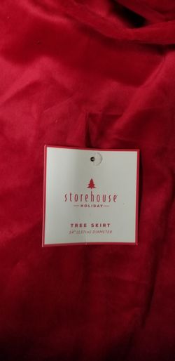 Tree skirt