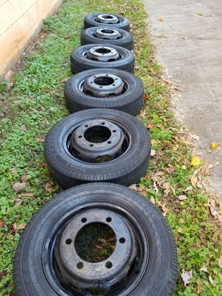 6 Sprinter 15 in dually wheels and tires from 2005 model sprinter.  195 / 70 / 15