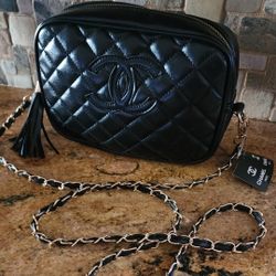 Black Purse 