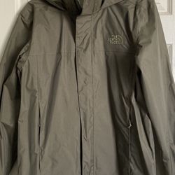 The North Face Resolve Jacket