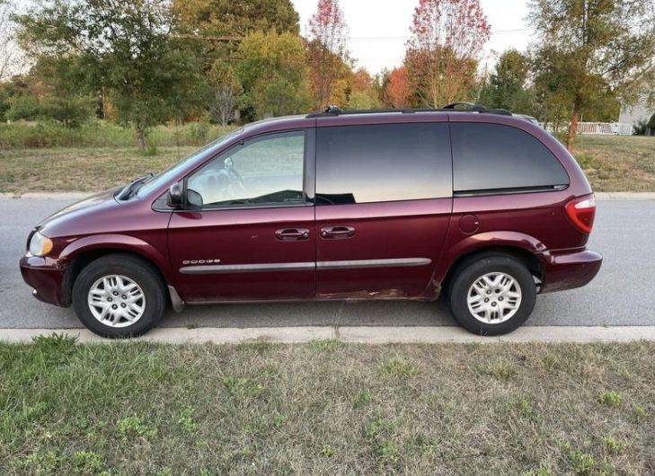 2001 Dodge Caravan