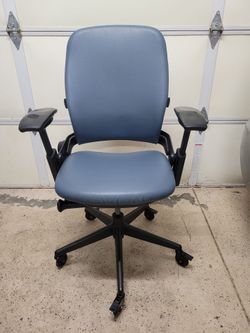 Steelcase Leap V2 Ergonomic Computer Desk Office Chair, Fully Loaded, Blue Leather!