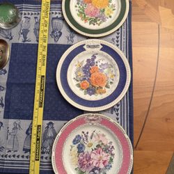 Set Of 3 Annual Chelsea Flower Show Commemorative Vintage Plates, Wedgwood (1987), Royal Worcester (1988), and Royal Grafton (1989).