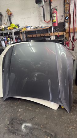 Volvo s90  17-22 hood