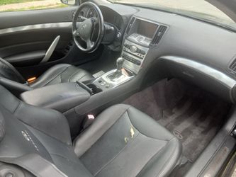 2012 Infiniti G37 Convertible