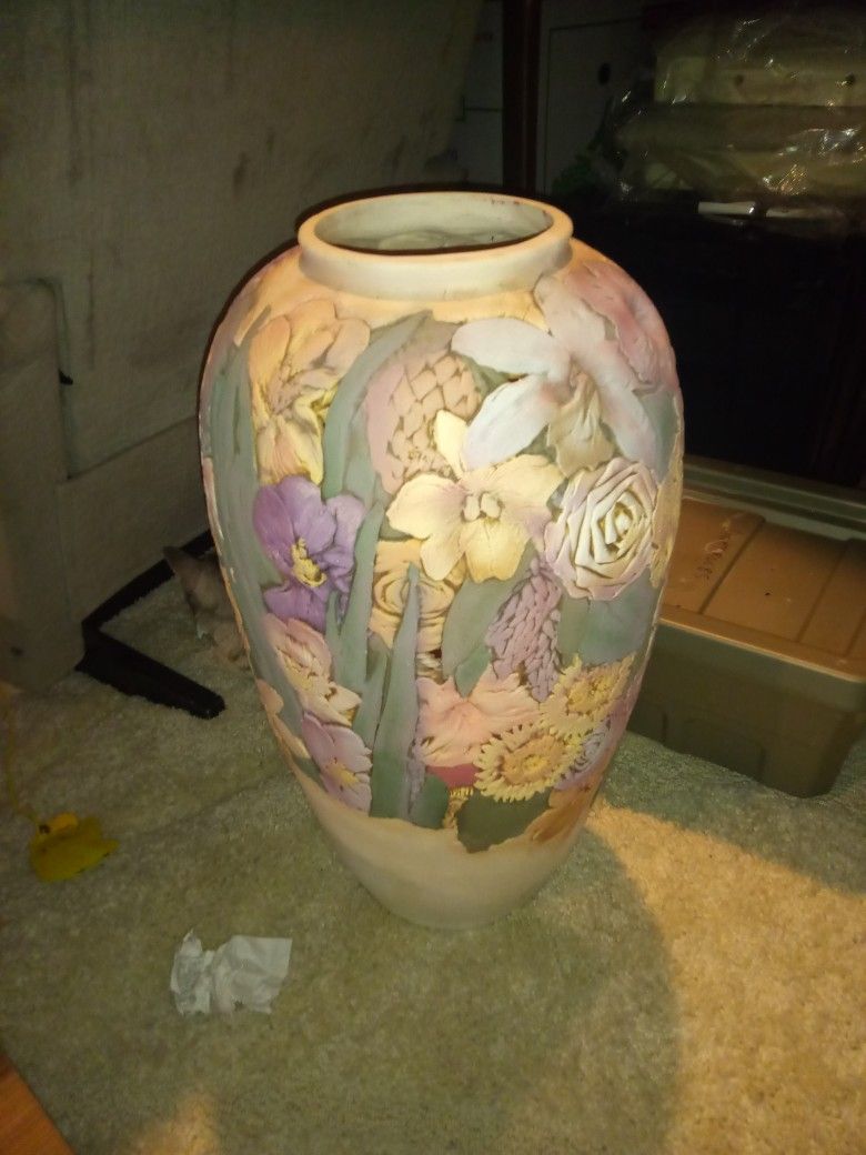 POTTERY BY JOHN DAVIS