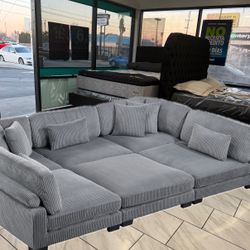 🛋️NEW!! Corduroy Sectional Sofa STILL IN BOX 📦 