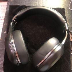 Wireless, Headphones, Black, Bluetooth, Loud, BASS!, Noise Canceling, Adjustable, Wired Optional, Charger, Long Life 