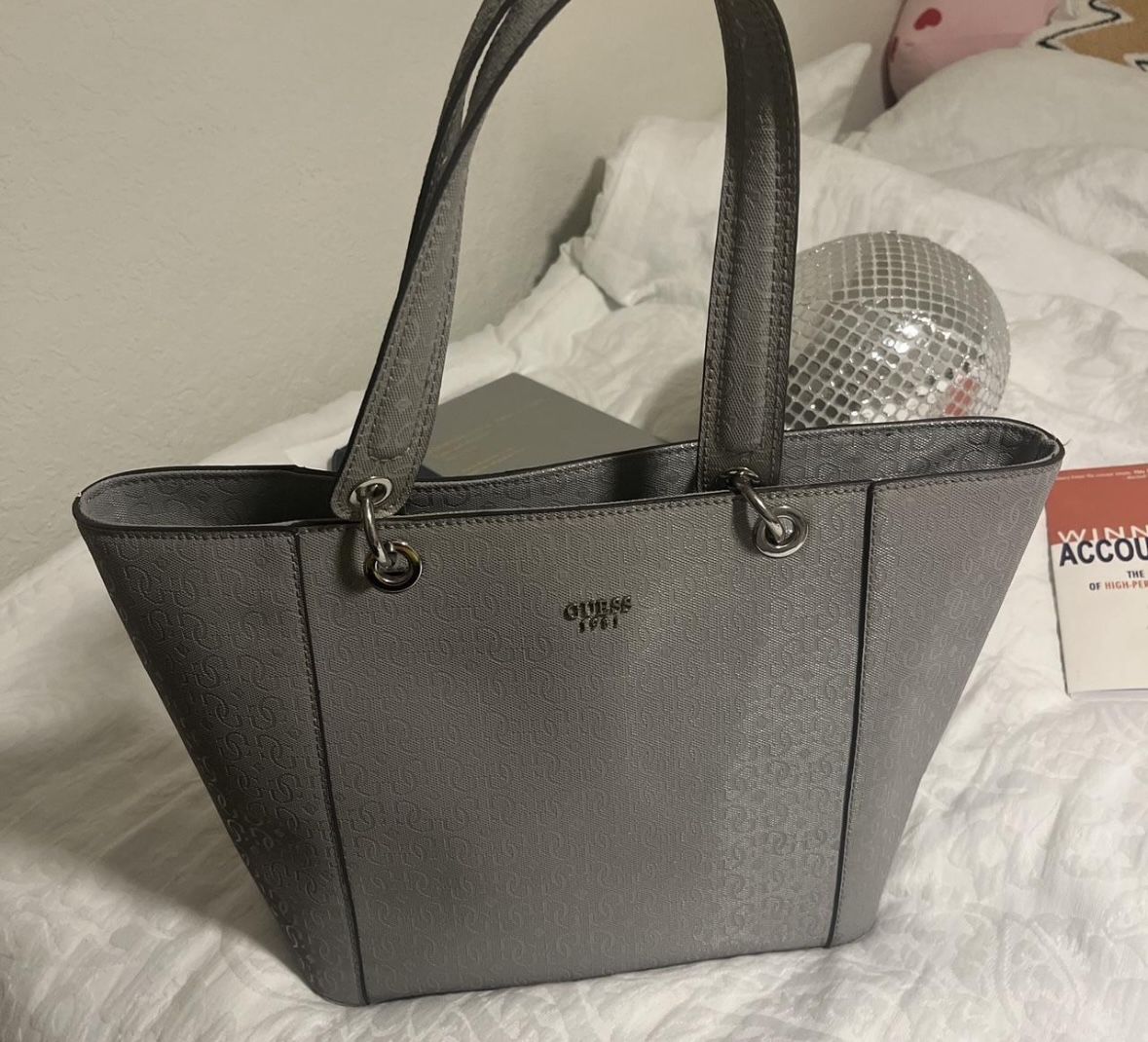 Guess Bag