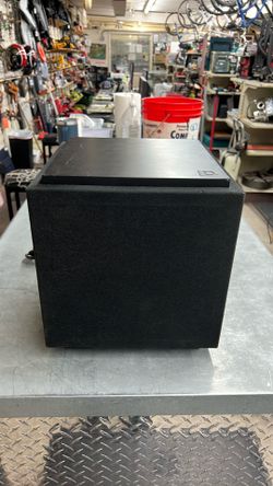 Definitive Technology Descend 8 Powered Subwoofer