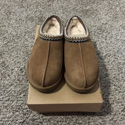 Ugg Tasman Chestnut Slippers 