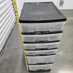 Storage Container Has Wheels 