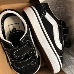 BABY VANS SIZE 4’
