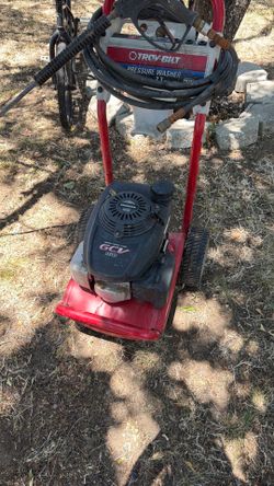 Troy built pressure washer