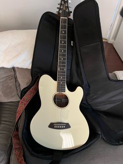 Guitarra acústica cómo nueva