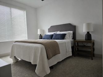 Bedroom set