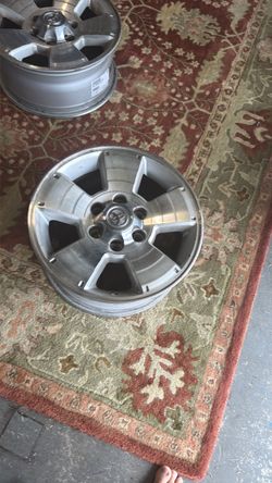 2004 4Runner OEM rims