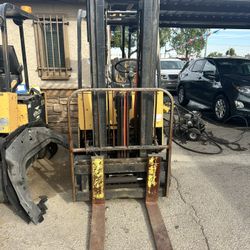 Forklift