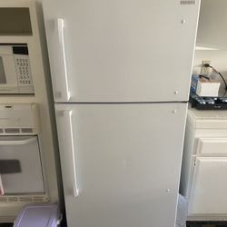 Insignia Refrigerator/Freezer- Need Gone Today