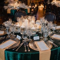 Wedding Decor: Hunter Green Velvet Tablecloth & Table Runner
