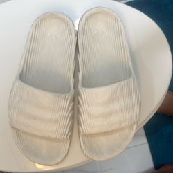 Adidas Adilette slides size 9
