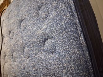 Sertta queen size mattress