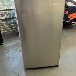 New Mini Fridge