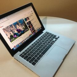 Macbook Pro - Working Good - Include Charger