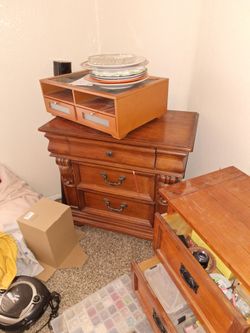 Hard wood hutch end table