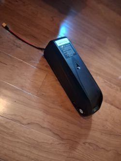 52v hailong ebike battery great condition.