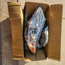 Toyota Camry Headlight