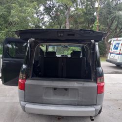 Honda Element  good  evening work 