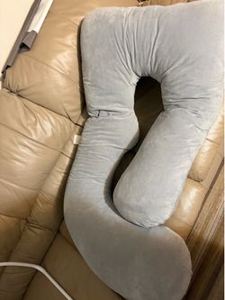 Momcozy Pregnancy Pillow
