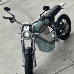 Super Fast E-Bike 