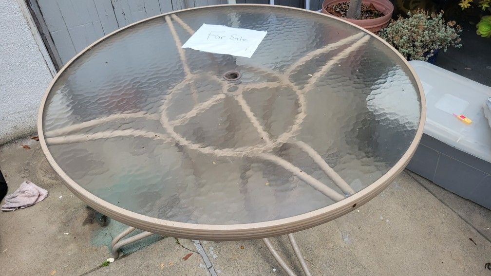 Outdoor Patio Table