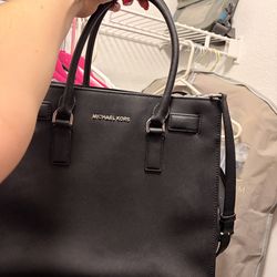 Large Michael Kors Purse - Black