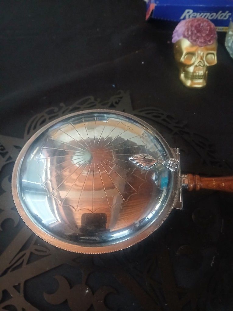 HANDHELD ASHTRAY