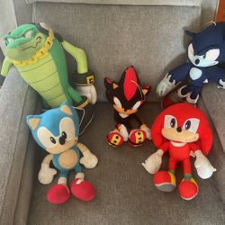 Sonic Plushies 