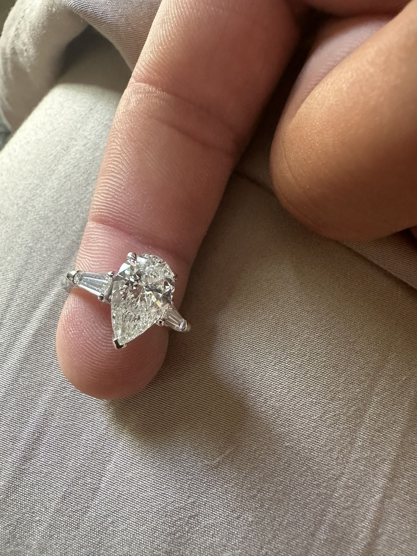 Lab Diamond Engagement Ring 