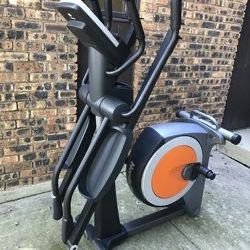 Nordictrack intermixed acoustics 2.0 Elliptical