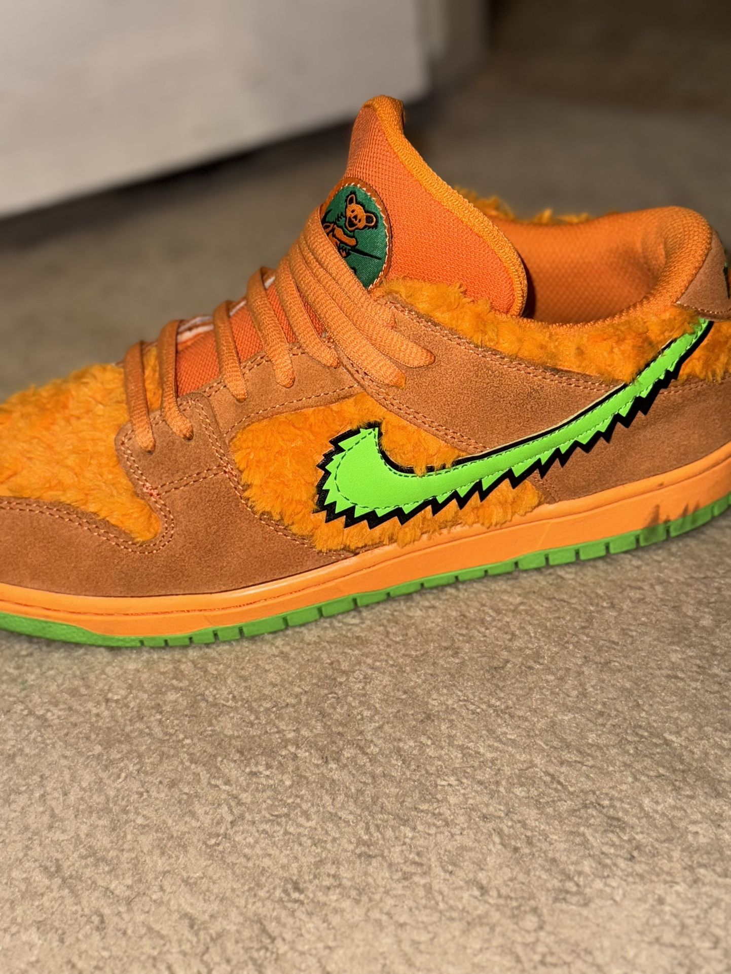 Nike SB Grateful Dead “Orange Bear” Dunks