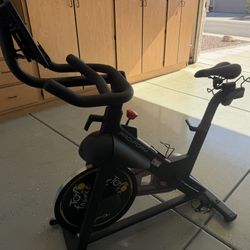 Tour De France Stationery Bike 