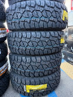 🚨‼️vendo set de llantas Lt 285 70 17 headway tires R/T