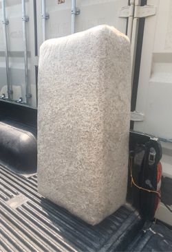 Huge thing of pine shavings