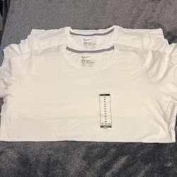 Womens Nike Slim Fit Size XL
