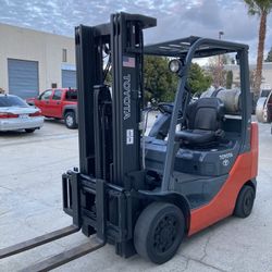 2019 Toyota Forklift 8FGCU25 5000 LB CAP